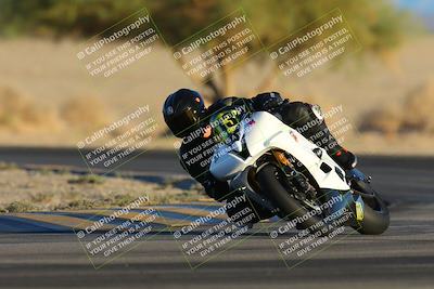 media/Dec-07-2024-CVMA (Sat) [[21c5f1ef85]]/Race 13-Amateur Supersport Middleweight/